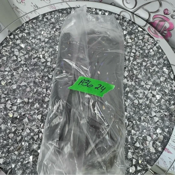 Wilfred romper 100% silk spotted dots Black Dress with Multicolor Speckles - Picture 9 of 9